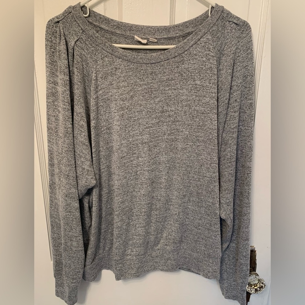 Gap Women’s Sweatshirt